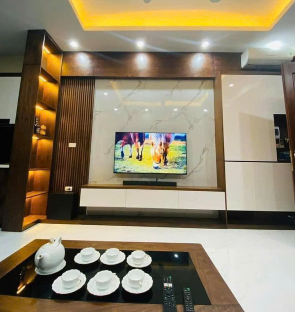 Kệ vách tivi KTV113
